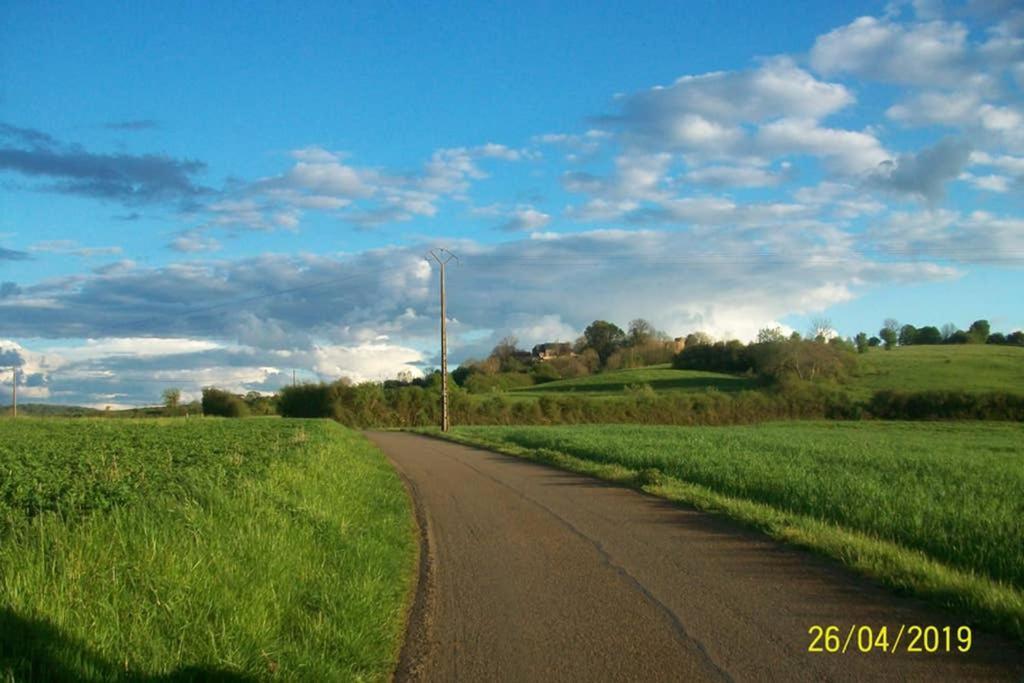 Gite A La Ferme Rouvroy ภายนอก รูปภาพ